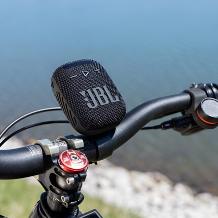 JBL Wind 3 Altavoz Bluetooth Portátil Para Bicicletas Y Motos